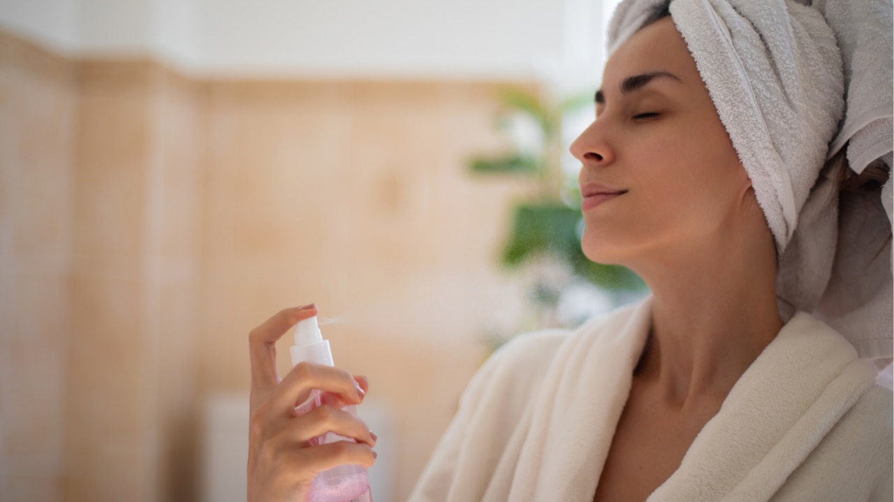 How to Use Rose Water Toner
