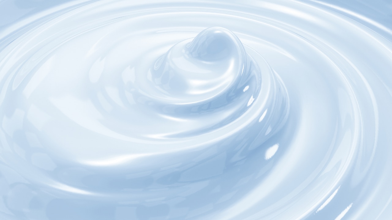 Hyaluronic Acid Face Pack for Deep Hydration