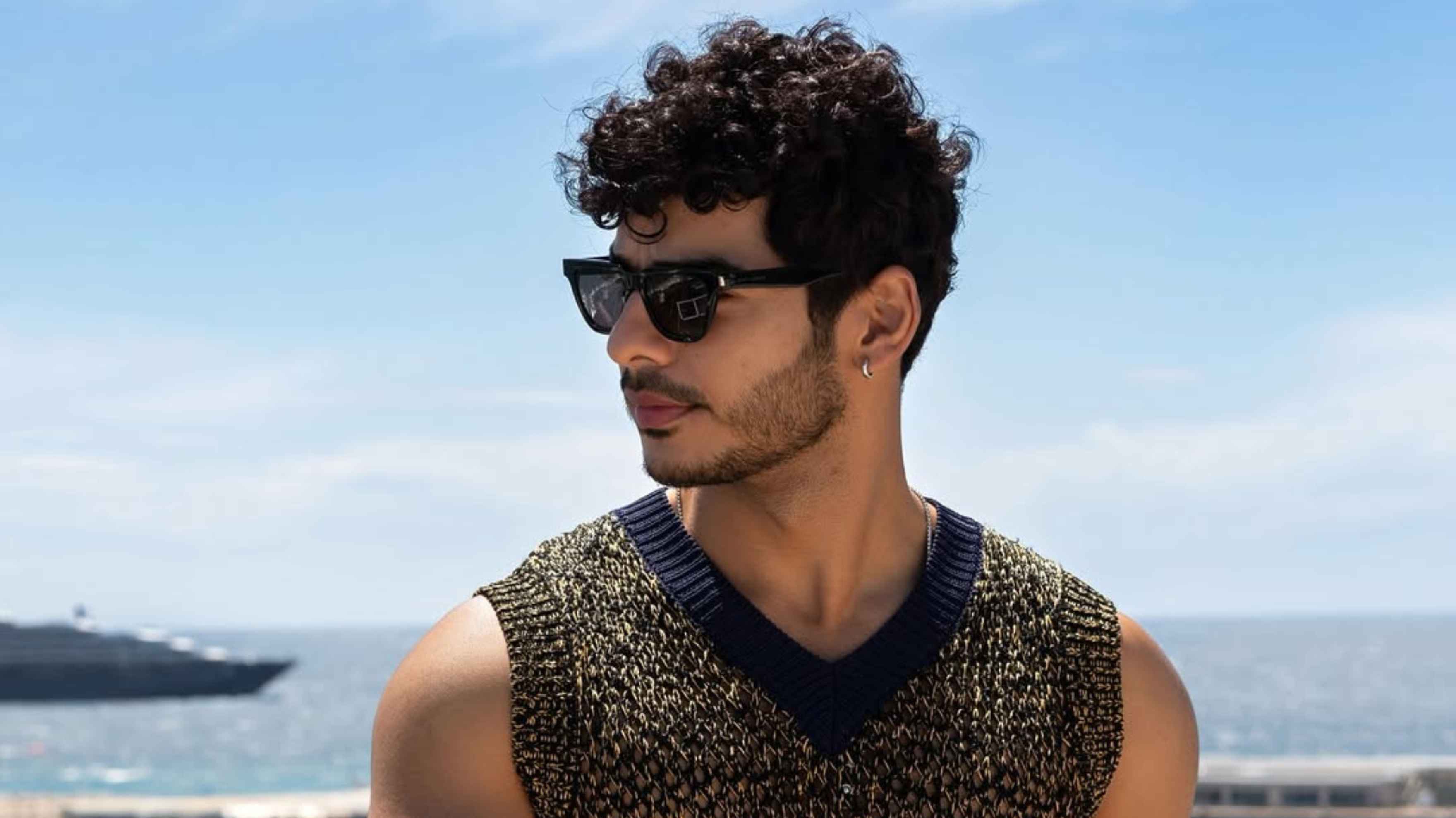 Low Drop Fade with Curly Fringe: 