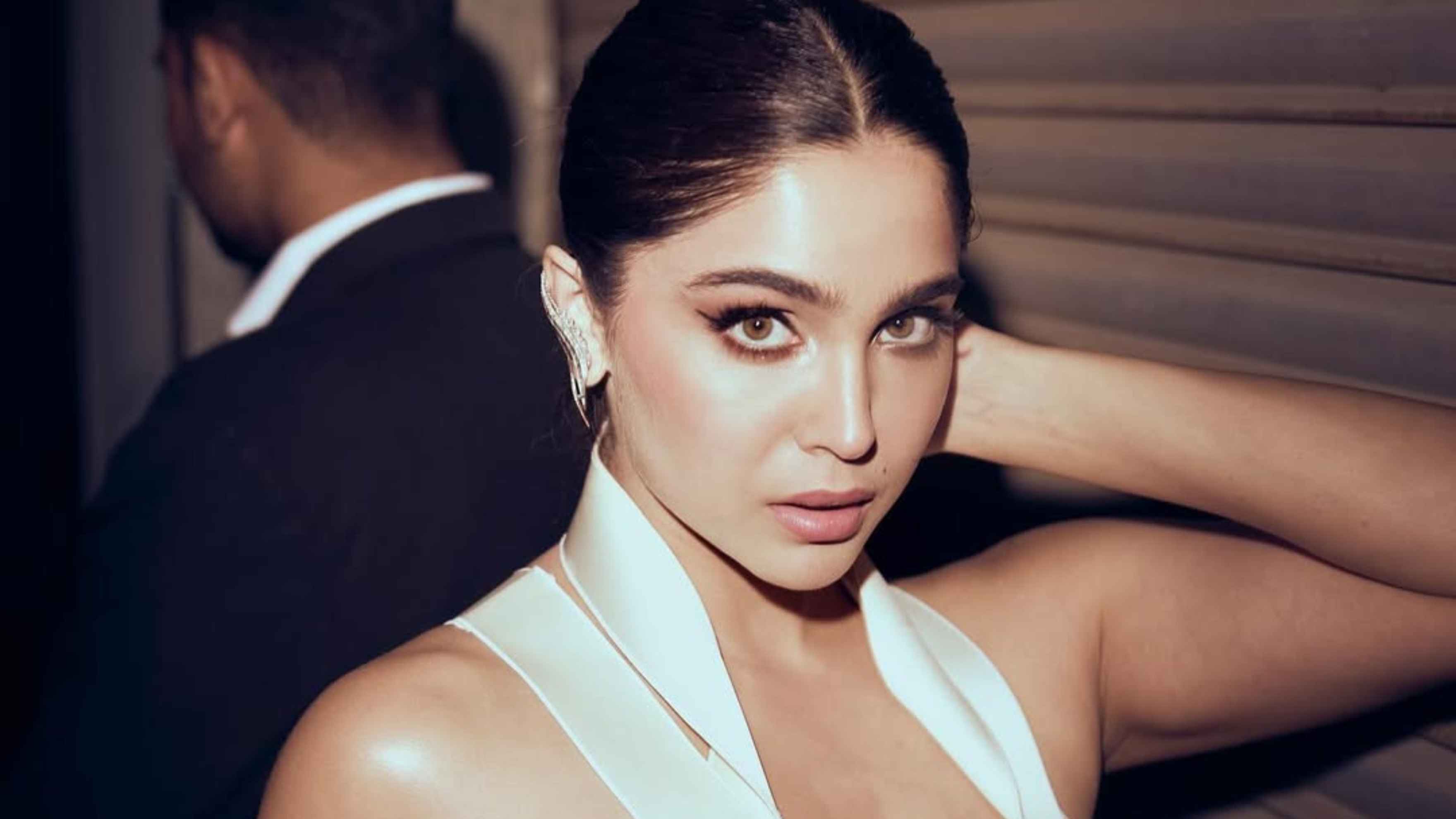 Monolid Eyes