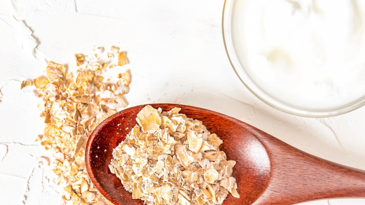 Oatmeal & Yoghurt Soothing & Brightening Pack - For sensitive, dull, or combination skin