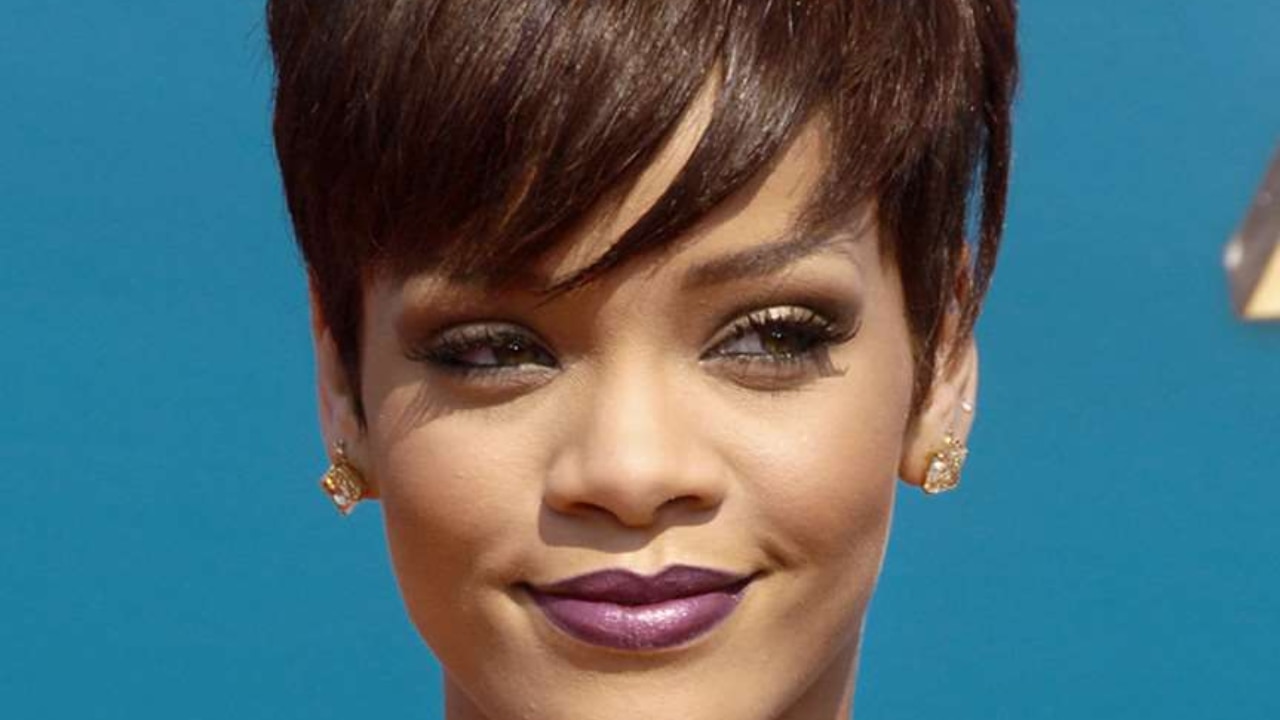 Side-Swept Bangs + Crop