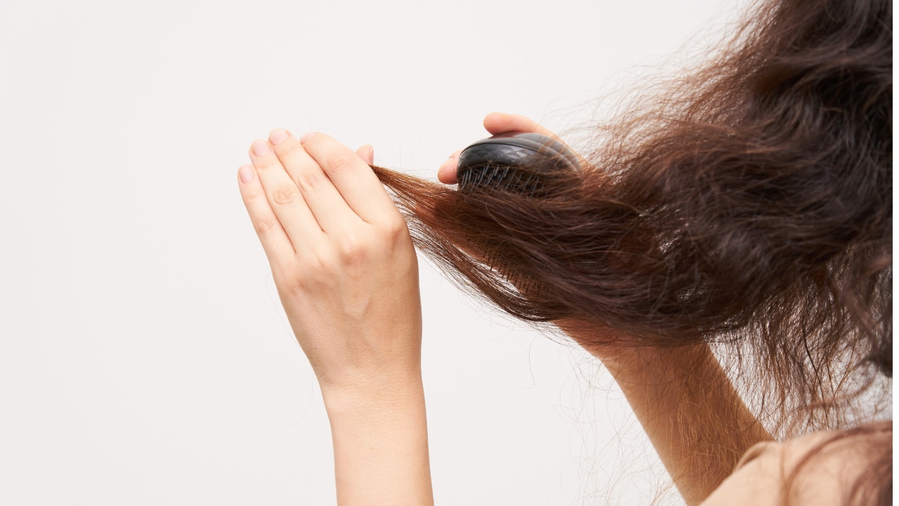 What Causes Frizz—and How Can a Haircut Help?