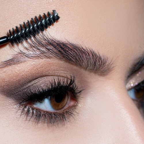 How to Make Eyebrows Thicker: Growth Tips, Home Remedies & Grooming Tricks