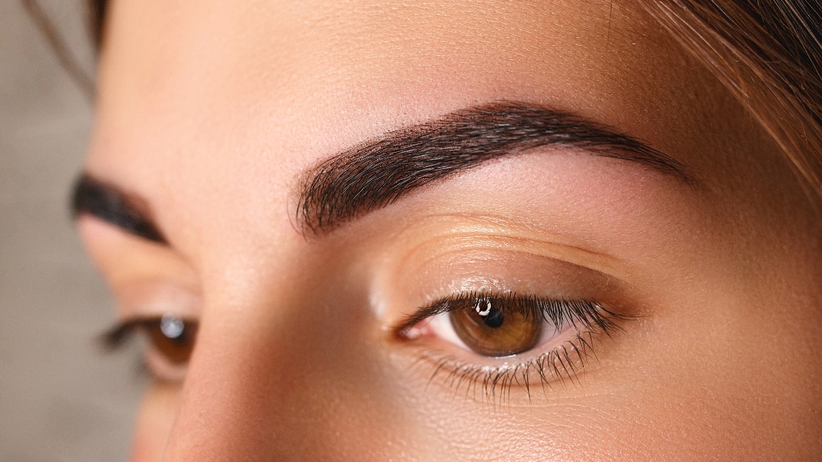 How to make eyebrows thicker