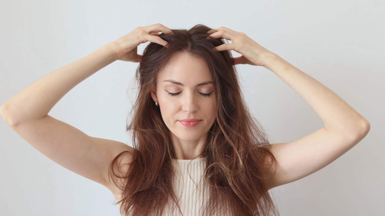 Nourishes the Scalp