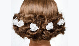 3 stunning wedding hairstyles to try at home without heat