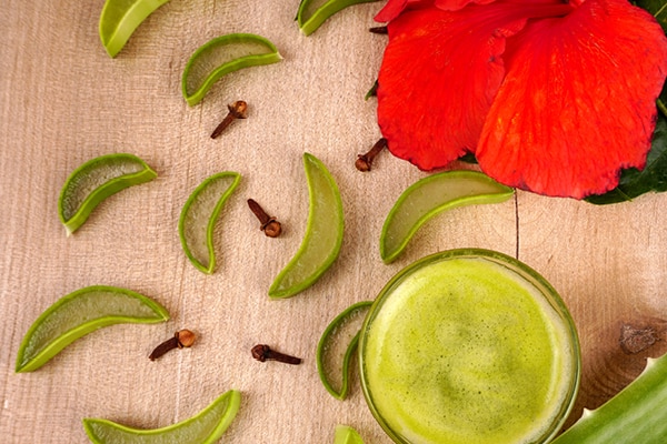 Lemon juice, honey and methi hair mask for dandruff Lemon juice, honey and methi hair mask for dandruff