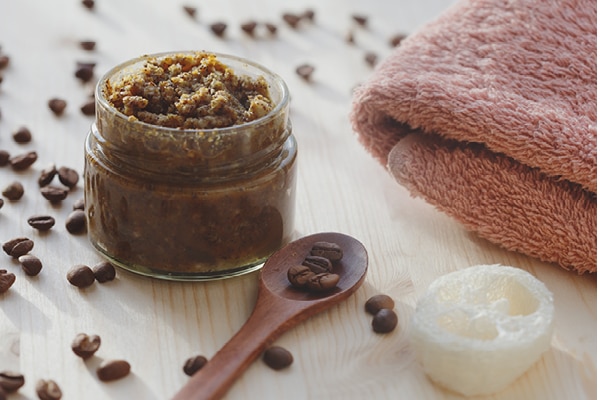 Chocolate lip scrub