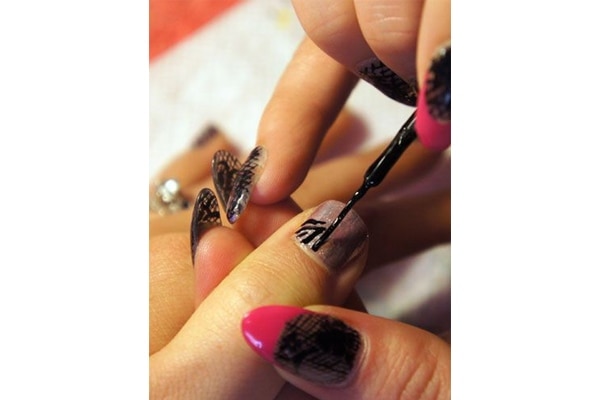 5 tools you can use to create salon like nail art designs at home 5 tools you can use to create salon like nail art designs at home