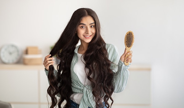 Best Way To Moisturise Your Hair – 5 easy tips and tricks