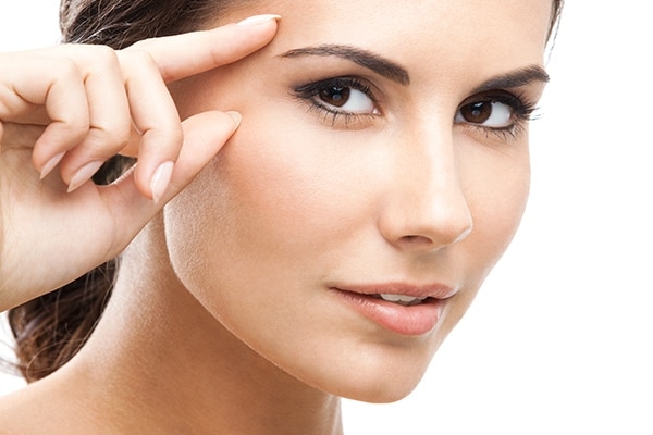 Prevents premature greying Prevents premature greying