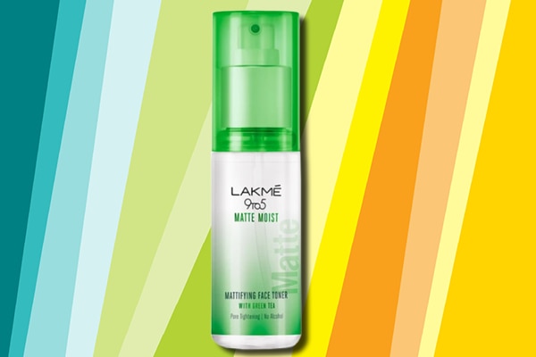 03. Lakmé Absolute Pore Fix Toner