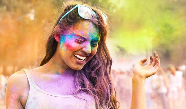 How to minimise hair damage after Holi 