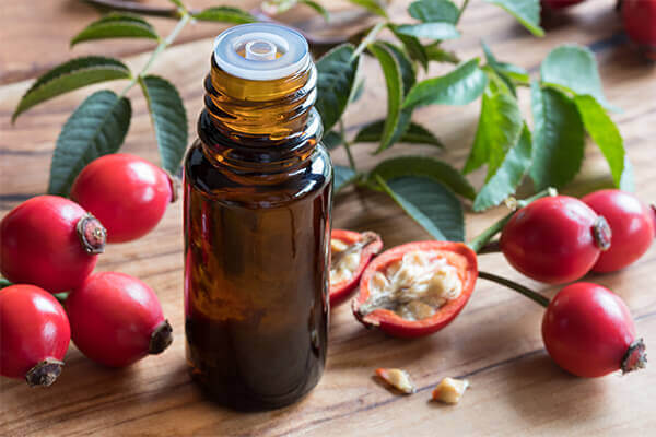 Rosehip%20Oil%20For%20dry%20skin