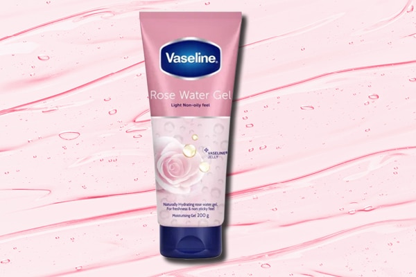 05. St. Ives Bright & Radiant Pink Lemon & Peach Hydrating Gel 05. St. Ives Bright & Radiant Pink Lemon & Peach Hydrating Gel