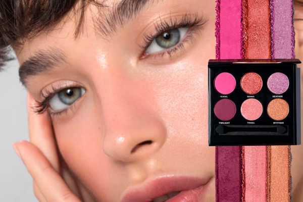 Ace that Winter Look with Lakme Absolute Eyeshadow