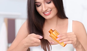 Hair Serums for Women According to Hair Type