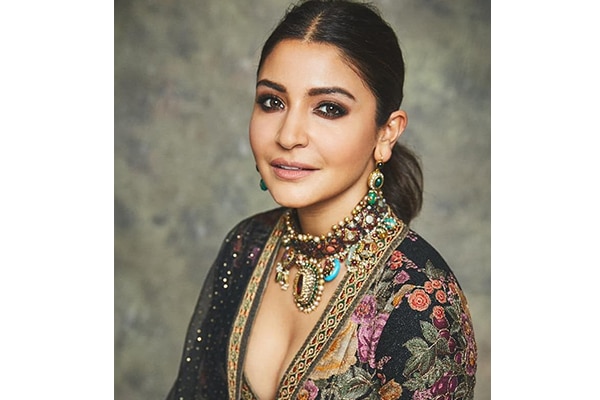 লম্বাটে মুখ লম্বাটে মুখ