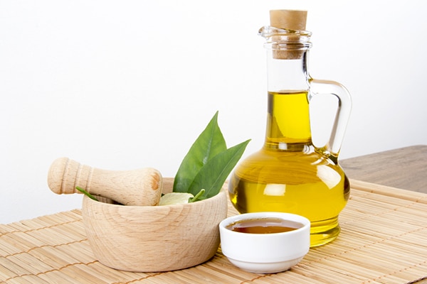 Honey and olive oil treatment