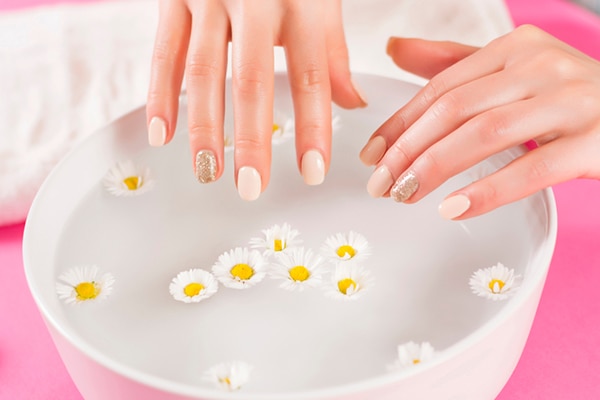 Keep gel nails away from hot water Keep gel nails away from hot water