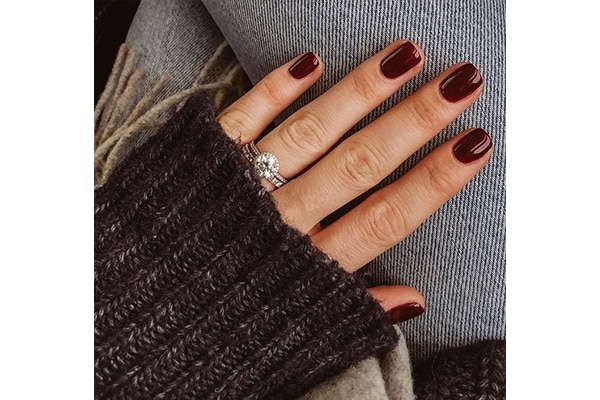 Short nail colors discount