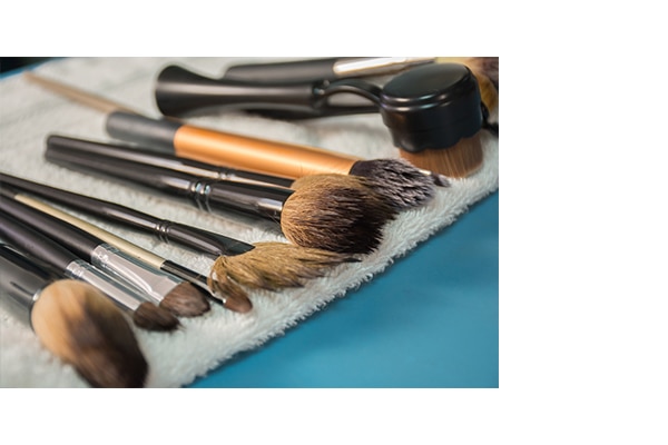 Make sure to clean your makeup brushes once a week Make sure to clean your makeup brushes once a week