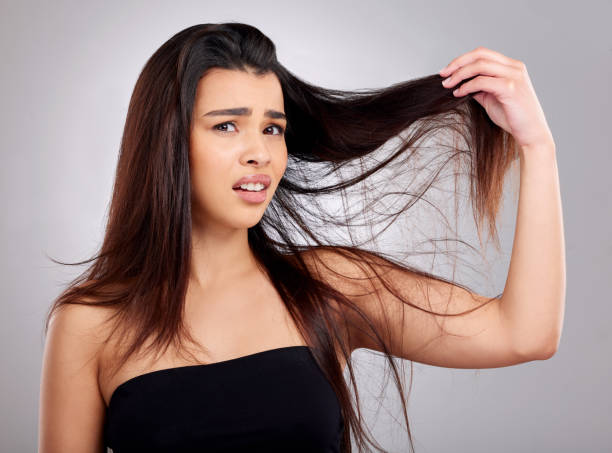 Oily Hair Causes & How to Control It