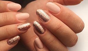 Keep calm and remove gel polish! A step-by-step guide to get rid of stubborn gel polish