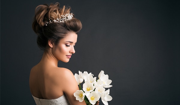 Have shoulder length hair? Here are 5 fab hairstyles perfect for the shaadi season