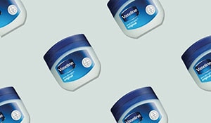 10 BENEFITS AND USES OF VASELINE PETROLEUM JELLY