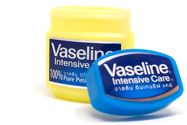 Differences Between Vaseline And Petroleum Jelly